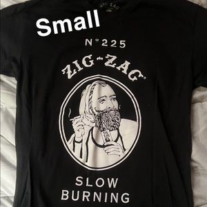 Zig Zag mens graphic tee